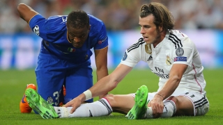 Евра се смее последен след опит за бавене на времето на момче, гонещо топките (ВИДЕО)