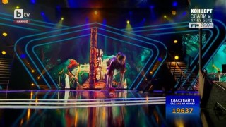 Вижте уникалната Хелин Хасан