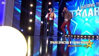 Дали ще оправдаят доверието на Любен Дилов-син двамата музиканти Траян Христов и Галин Новак?