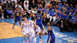 Оклахома победи Голдън Стейт и поведе в серията на Запад в НБА (ВИДЕО)