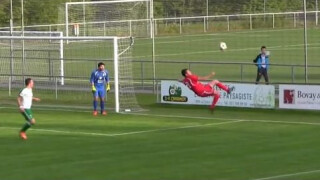 Автогол... със задна ножица (ВИДЕО)