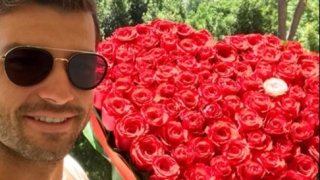 Рози за рождения ден на Гришо (СНИМКА)