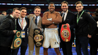 Еди Хърн: Джошуа ще мине през Пулев и Фюри като валяк 