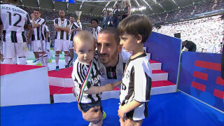 Големият син на Бонучи мрази 