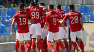 ЦСКА 1948 поиска самолети за мач от „В” група