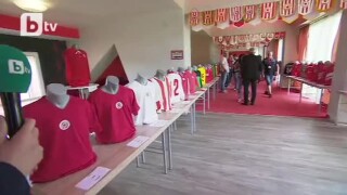 Всички екипи на ЦСКА на едно място и пред очите на феновете (ВИДЕО)