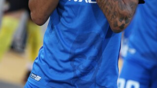 Гунди грее на новите екипи на 