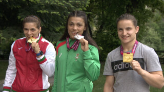 Отново на родна земя