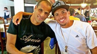 Роси безмилостен - синът на Ривалдо аут от групата