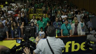 Феновете на 