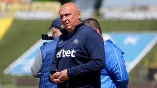 Георги Тодоров: Футболистите играят с напрежение на 