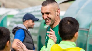 Всичко е в техните ръце! Кои ще пазят на бенефиса на Камбуров?