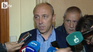 Илиан Илиев: Ако се съмнявам в някого, трябва да спра с футбола (ВИДЕО)