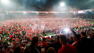 Кървящият старомоден 