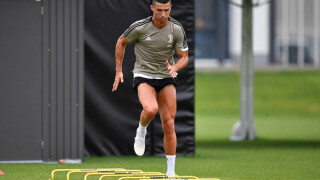 Подновяването на груповите тренировки в Италия се отлага