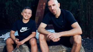 Рибери готви сина си за футболна кариера (ВИДЕО)