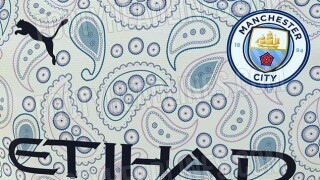 Оприличиха новата тениска на 