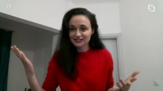 Надя Брайт - може ли един HR да бъде стендъп-комедиант