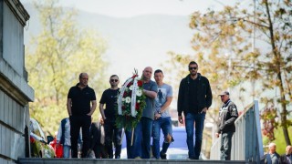 Последно сбогом с Джеки! (ГАЛЕРИЯ)