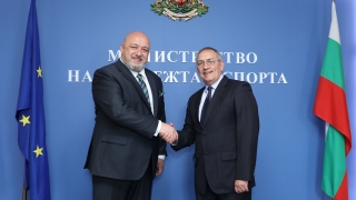 Андрей Кузманов смени Красен Кралев начело на Министерството на младежта и спорта