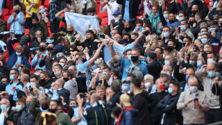 По 90 000 души на 