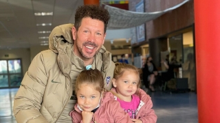 По-сладки от титла: Дъщерите на Диего Симеоне пеят химна на 