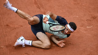 Гришо се разболя, не излезе срещу Де Минор