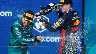 Верстапен спечели в Маями, изравни Лауда