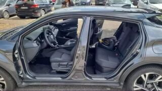 Колата на асистента на Моуриньо остана без врати