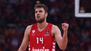 Везенков - №1 в Евролигата според журналистите (ВИДЕО)