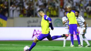 Роналдо вкара от дузпа, остави Ал Насър в битката за титлата (ВИДЕО)