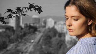 Алекс Сърчаджиева на 40: Пътят ми беше прекрасен, макар и белязан от ужасяващи загуби