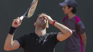 Гришо преклони глава пред чилиец и изпусна трофей №9