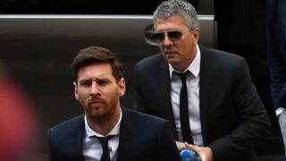 Пратиха оферта от 1,2 милиарда евро за Меси, баща му съгласен