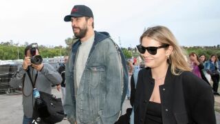 Пике и новата се стягат за сватба