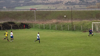 В Пернишка окръжна вкараха гол от... съседното село (ВИДЕО)