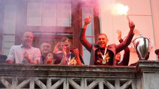 Пловдив е жълто-черен! Вижте шествието с купата (ВИДЕО)