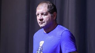 Емеляненко влезе в клиника за алкохолици