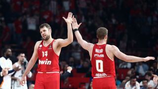 Везенков и Олимпиакос влетяха във финалната четворка на Евролигата