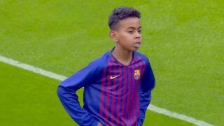 Ламин Ямал скрива топката на съперниците от 12-годишен (ВИДЕО)