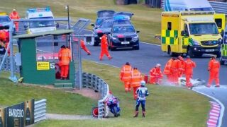 Англия скърби: Двама пилоти загинаха в супербайк (ВИДЕО)