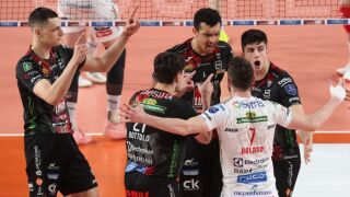 Алекс Николов над всички, но Лубе остана със среброто (ВИДЕО)