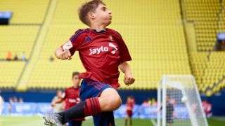 Реал Мадрид подписа с 13-годишно българче