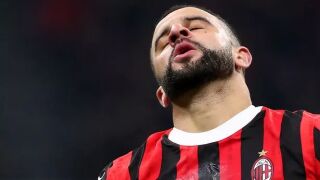 Кайл Уокър се връща при бившата (ВИДЕО)