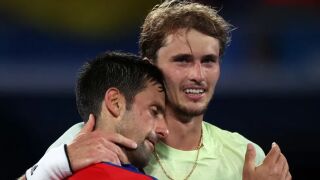 Зверев моли Джокович за милост: Имаш 24 титли, не ти трябват повече! (ВИДЕО)