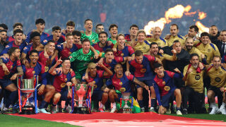 Барселона загуби, но пък си получи титлата