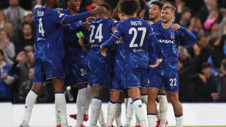 Известни, подкрепящи Челси? Въпрос за първа сигурна сума! 