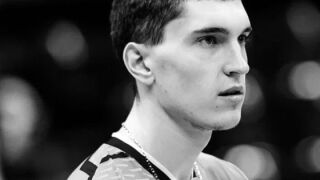 18-годишен волейболист е намерен мъртъв