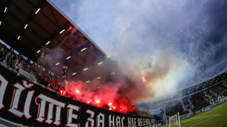 Локомотив оцеля! Ще празнува 100 години в елита