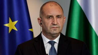 Снимка: „Маркет ЛИНКС“: Правителството на Румен Радев с летящ старт от 50% доверие
